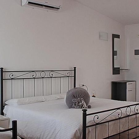 Agriturismo Pelos Ruda المظهر الخارجي الصورة
